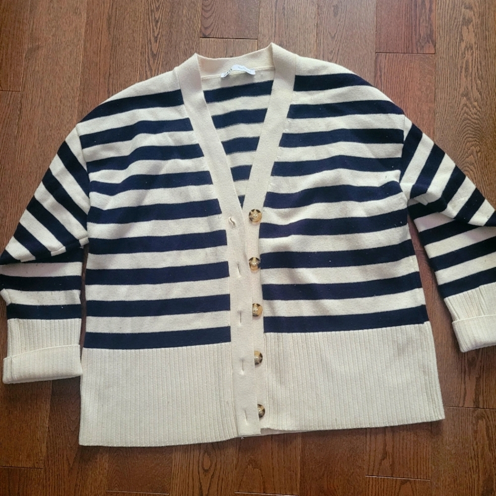 Zara, heavy knit cardigan